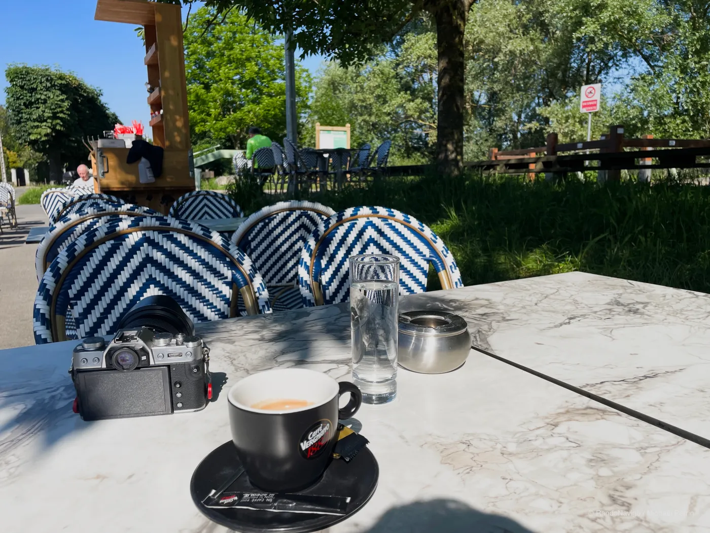 Pause café en bord de Marne